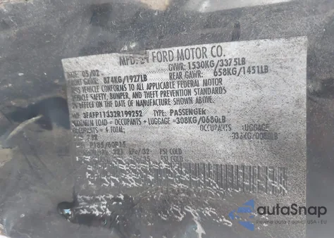 2002 Ford Escort Zx2 z USA, uszkodzony, nr VIN 3FAFP11332R199252